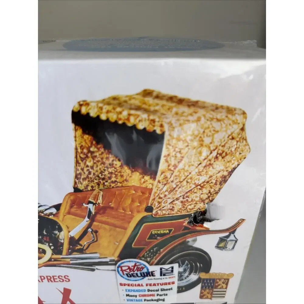 1/20 SCALE MPC GEORGE BARRIS' RICKSHA CHINATOWN EXPRESS MODEL KIT-SEALED